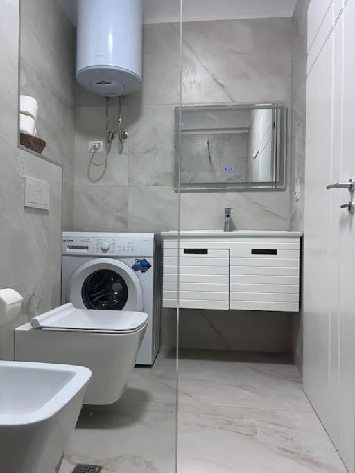Inizio Apartament *